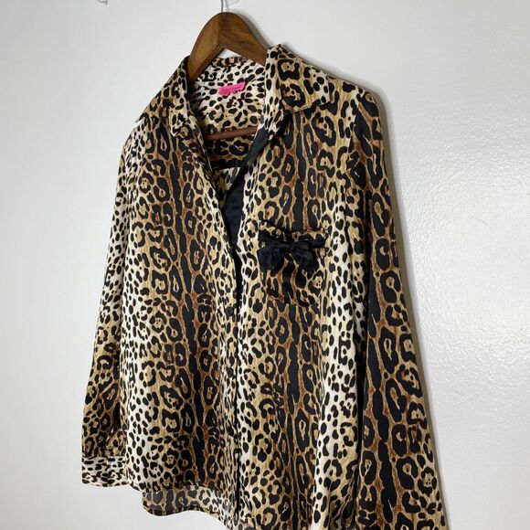 Betsey Johnson Cheetah Print Brown Silky Shirt Blouse Size Small Women’s - Picture 2 of 13